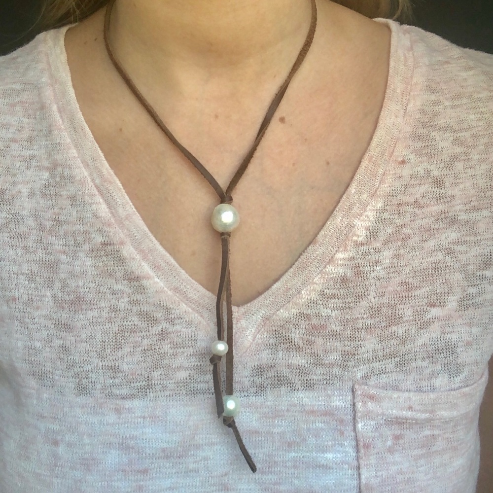 Chan Luu freshwater pearl and leather necklace